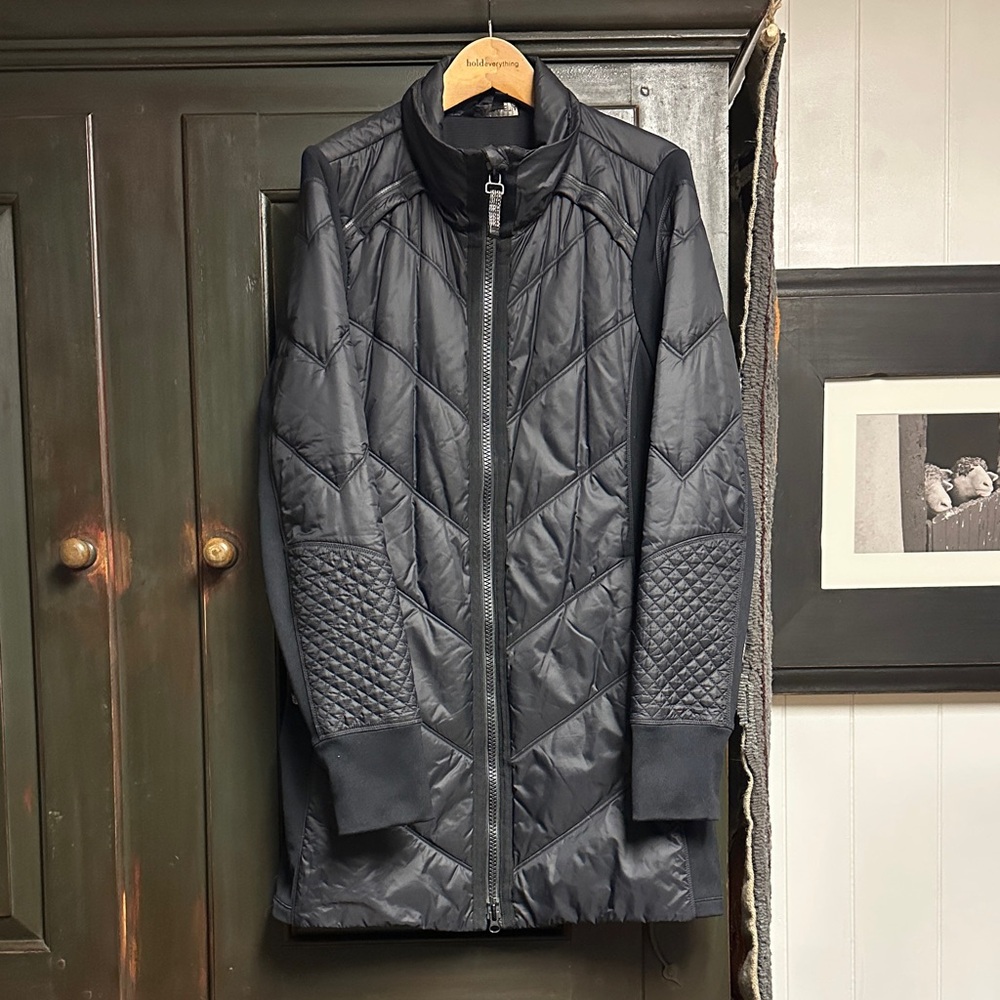 Women’s ATHLETA Winter Jacket, sz Medium